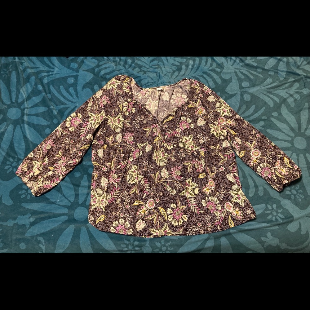 Patterned Peasant Top 🌟